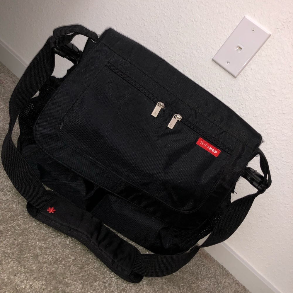 Skip hop bag